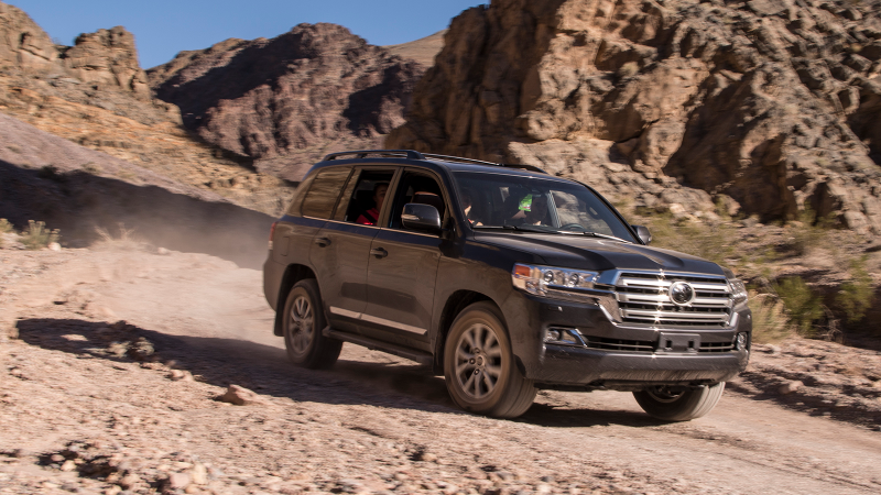 Illustration for article titled The 2018 Toyota Land Cruiser Bends The World To Its Will